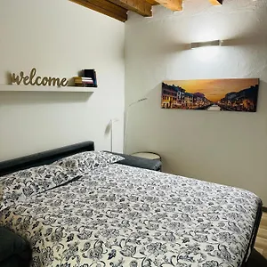 https://appartamento-tortona-milano.italymilanhotels.net